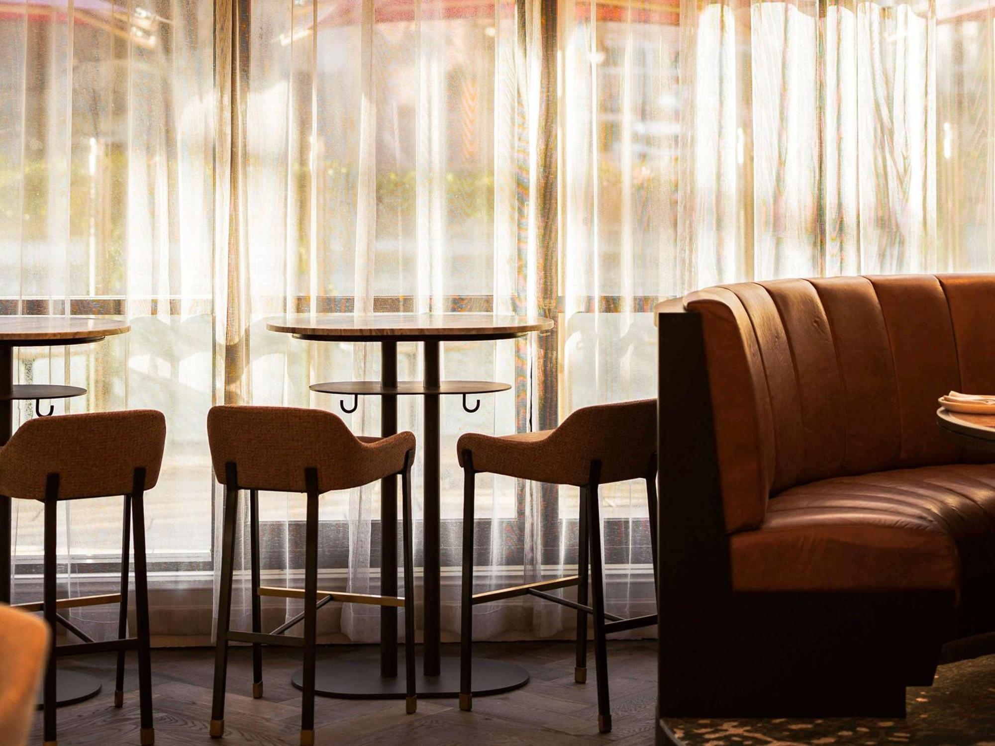 The Playford Adelaide - Mgallery Exteriör bild Interior of the restaurant
