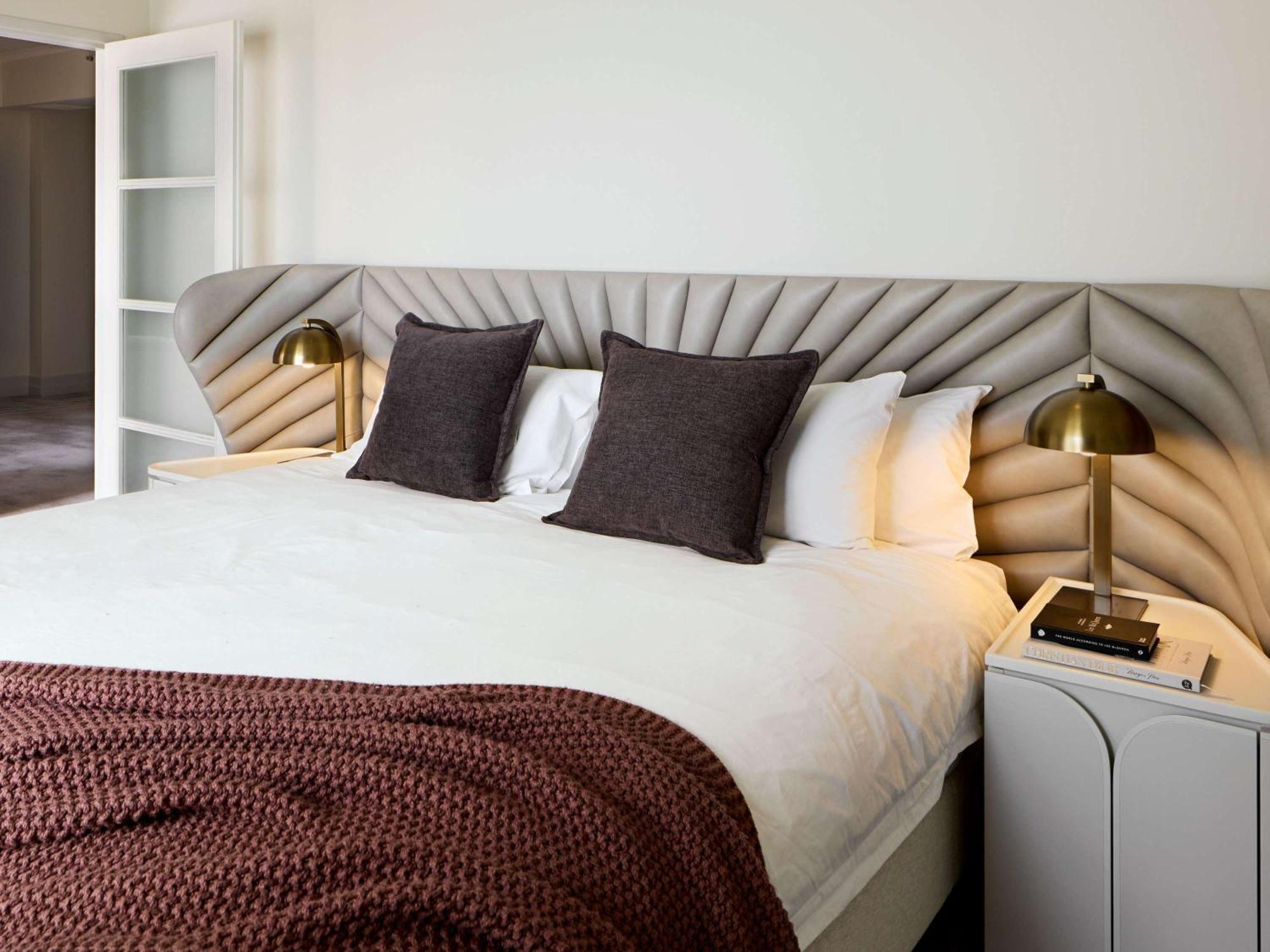 The Playford Adelaide - Mgallery Exteriör bild A bedroom at The Ivy Hotel