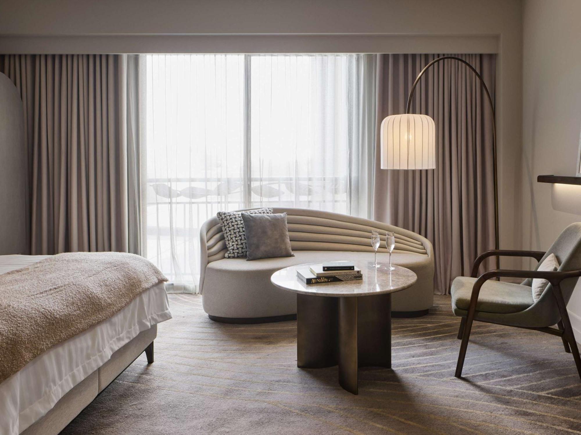 The Playford Adelaide - Mgallery Exteriör bild A guest room at The Hari